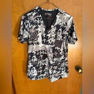 Grey's Anatomy Black and Gray Patterned Tee